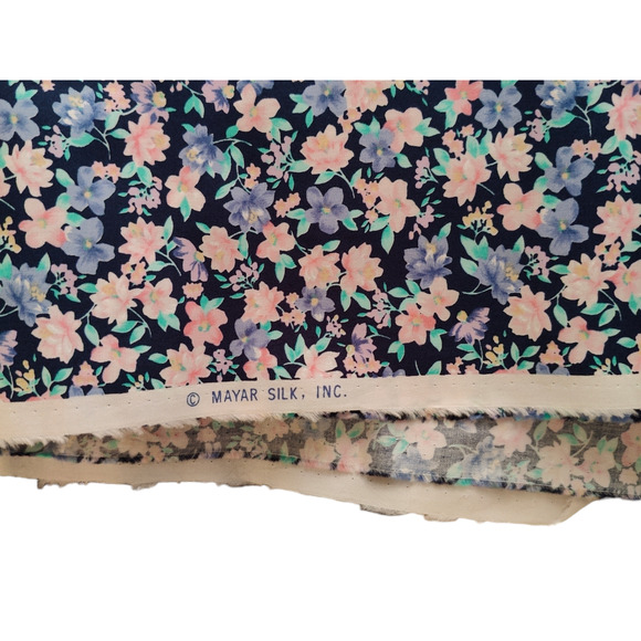 11.5 yards of Floral Crafting Fabric 3 Patterns - Picture 2 of 5